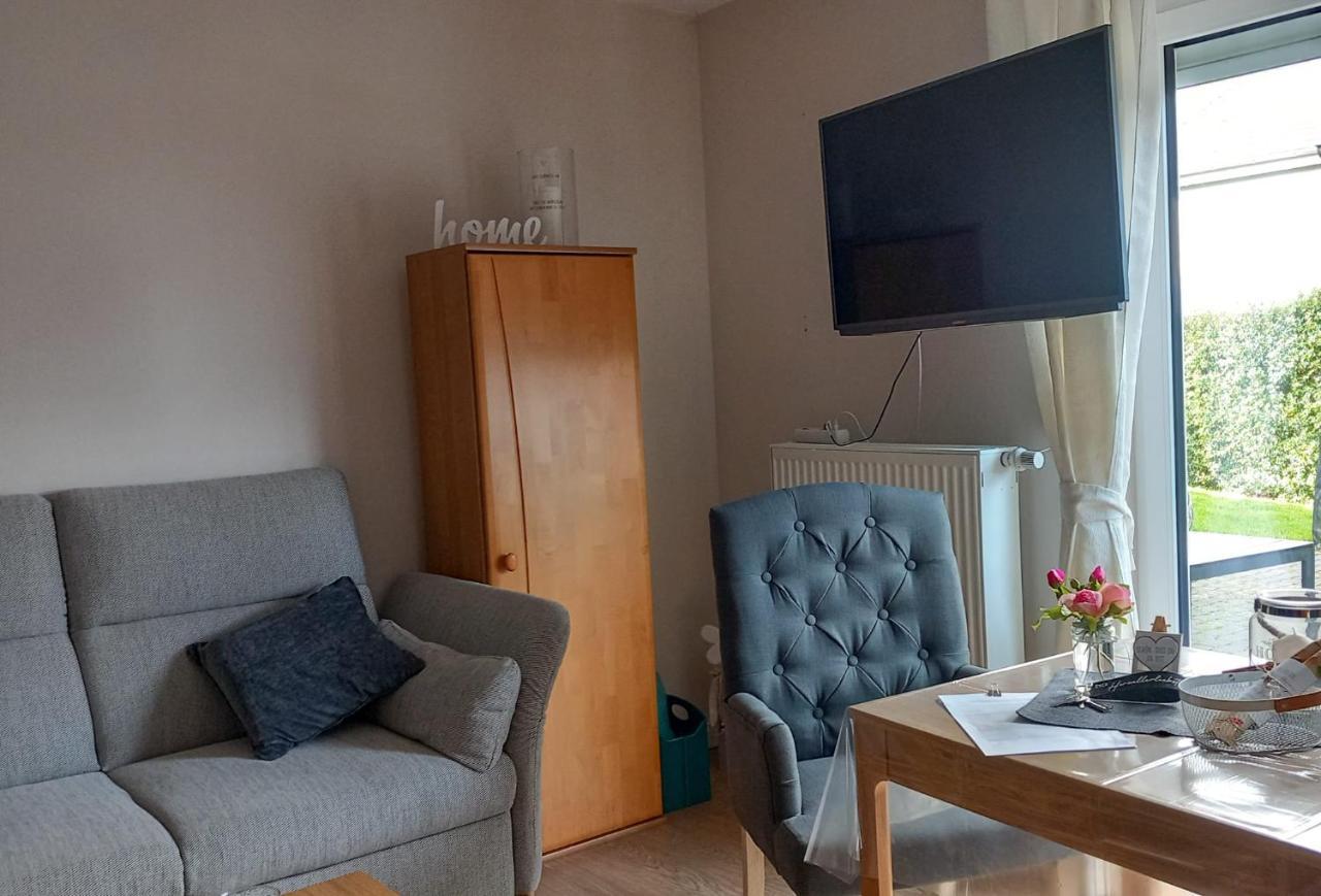 Ferienwohnung Evi'S Herzallerliebst Brilon Exterior foto